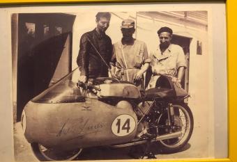 B&B  has Balcony rooms