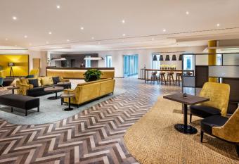 Sheraton Duesseldorf Airport Hotel has Balcony rooms