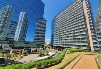 Vision Executivo Premium allows 18 year olds to book a room