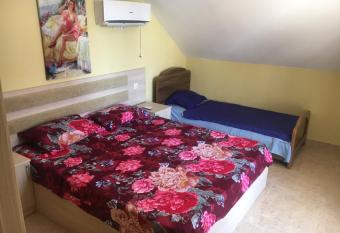 Aparthotel Family has Balcony rooms