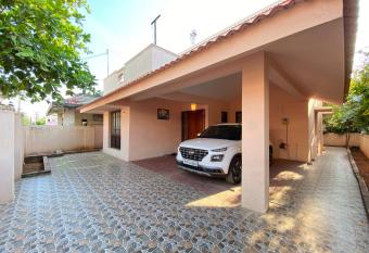 Le Royce Private Villa allows 18 year olds to book a room