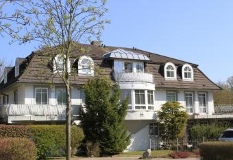 Residenz Weedkroog allows 18 year olds to book a room