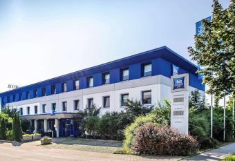 ibis budget Augsburg Gersthofen allows 18 year olds to book a room