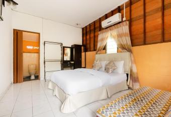 SPOT ON 89906 Kendong Village Resort allows 18 year olds to book a room