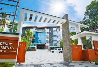 Builda Park inn has rooms with a private hot tub