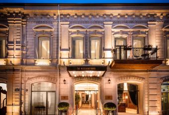 The Merchant Baku allows 18 year olds to book a room