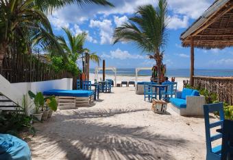 La Base B&B has Balcony rooms