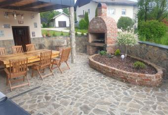 Apartma Mi  a has Balcony rooms