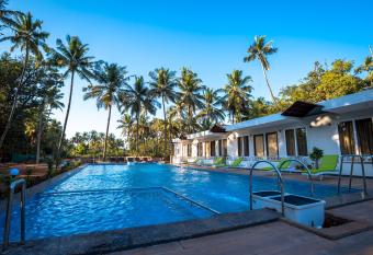 Golden Sands Resort, Morjim has Balcony rooms