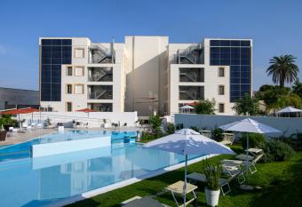 Seawater Hotel Bio & Beauty Spa has Balcony rooms