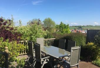 95 Udimore Road has Balcony rooms