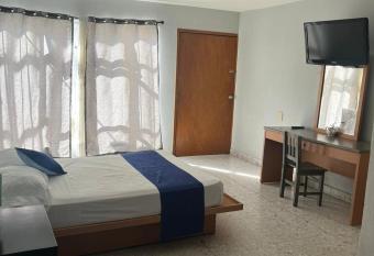 Hotel Queretaro allows 18 year olds to book a room