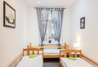 Green Cat Rooms has Balcony rooms