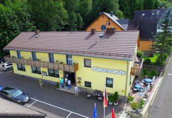 Landgasthof/Landhaus Waldlust has Balcony rooms