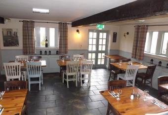 The Griffin Inn has Balcony rooms