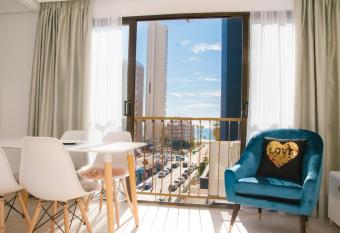 Playa de Levante Sea View Apartment allows 18 year olds to book a room