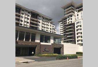 Contemporary Style in the heart of Tagaytay City allows 18 year olds to book a room