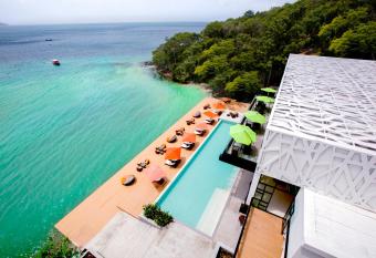 Villa 360 has Balcony rooms