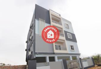 OYO 70452 Rk Hospitality allows 18 year olds to book a room