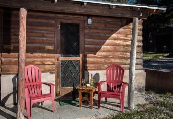 Apache Village 3, Queen Bed, Midtown, Sleeps 2 has Balcony rooms