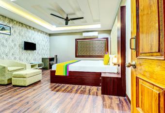 Itsy By Treebo - Aasma Luxury Villa allows 18 year olds to book a room