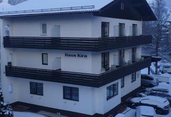 Haus Kira has Balcony rooms