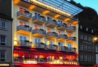 Bad Emser Hof has Balcony rooms