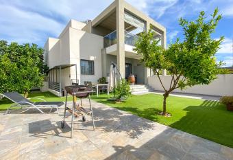 Holiday Home in Residence KOMA allows 18 year olds to book a room