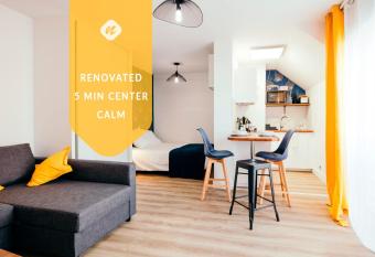 Studio M  an near Airbus and Chantiers Atlantique - wifi - parking allows 18 year olds to book a room