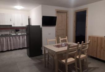 Residence La Duna has Smoking/Balcony rooms