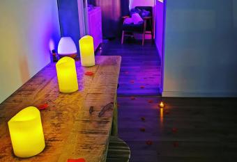 INSTANT COSY allows 18 year olds to book a room