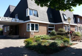 Lieth-Hotel-Gr  nreich has Balcony rooms