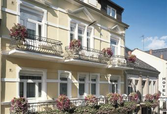 Hotel Krupp has Balcony rooms