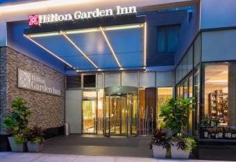 Hilton Garden Inn New York/Central Park South-Midtown West has Balcony rooms