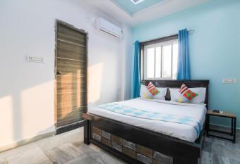 OYO Home Dk Homes allows 18 year olds to book a room