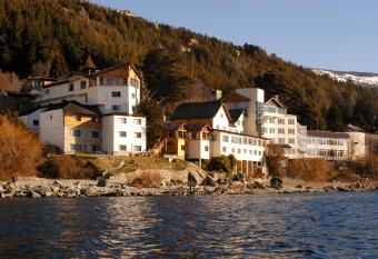 Hotel Huemul has Balcony rooms
