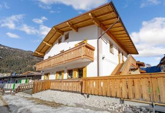 Appartamento Aloch has Balcony rooms