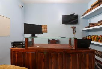 OYO Flagship Sandhra Apartments allows 18 year olds to book a room