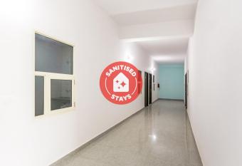 OYO Rbs Hotel allows 18 year olds to book a room