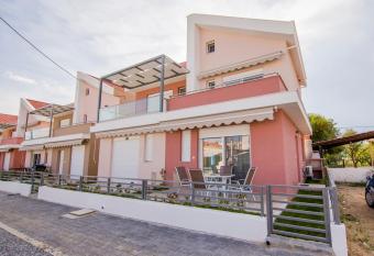 Dionysos Residential Complex has Balcony rooms