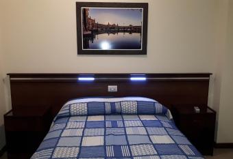 EXCELENTE DEPARTAMENTO allows 18 year olds to book a room