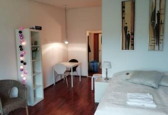 Nice apartment in Vaasa allows 18 year olds to book a room