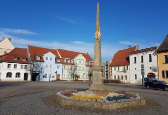 Hotel Zum Weissen Ross allows 18 year olds to book a room