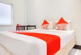 OYO 3131 Sayang Home Stay allows 18 year olds to book a room