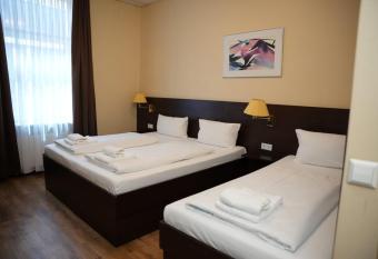 Hotel CityRing allows 18 year olds to book a room