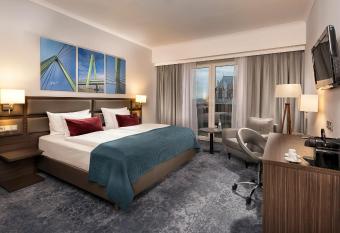 Wyndham K  ln has Balcony rooms