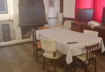 Amplio 2 Dormitorios en Cofico has Balcony rooms