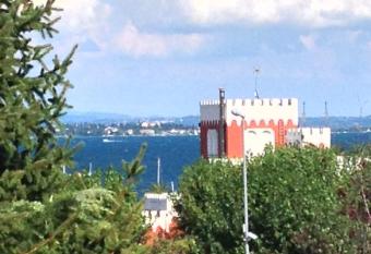 Un nido sul Lago di Garda has Balcony rooms