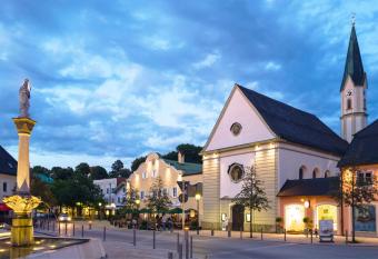 Romantik Hotel Das Lindner allows 18 year olds to book a room
