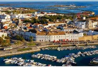 MATINHOS HOUSES has Balcony rooms
